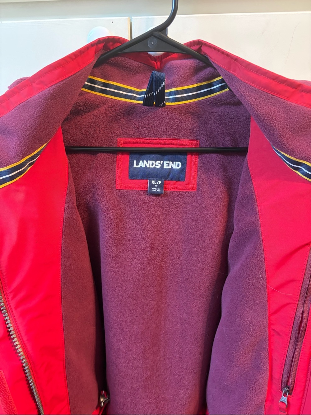 Lands' End Squall Winter weight Red Waterproof Jacket with removable Hood - Picture 2 of 9